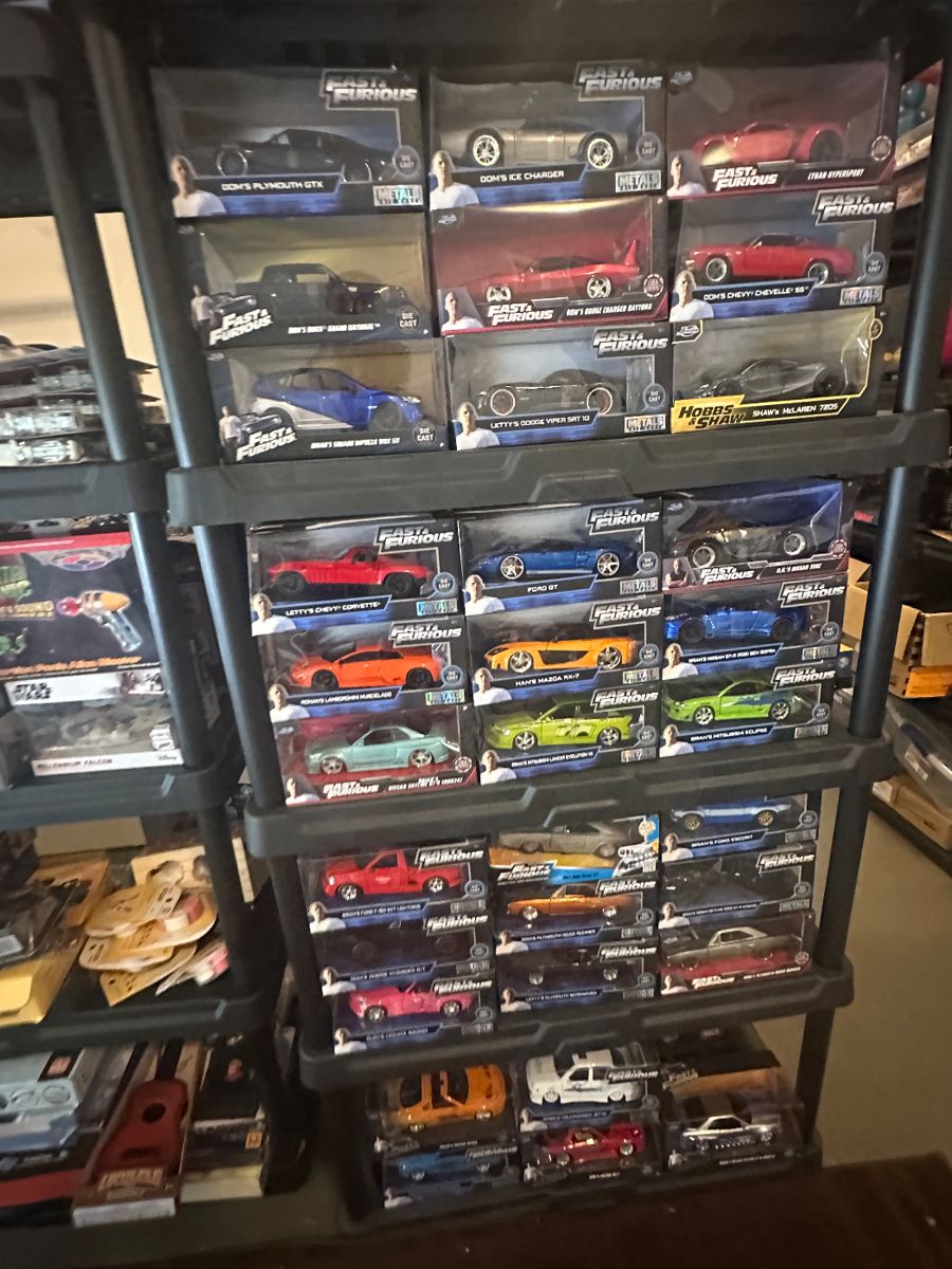 1:24 scale Fast 