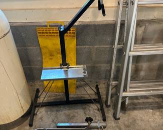 Bicycle Stand, Wheel Truing / Straightener
