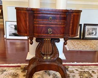 Maitland-Smith Table