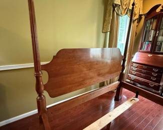 Stickley Queen Poster Bed