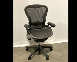Lot 8674 Herman Miller Aeron Graphite Office Chair
