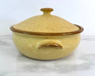 Lot 8080 Arden, NC Pottery by Evan Casserole Dish