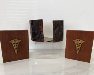 Lot 7981 Vintage Wood Bookends Log Style US Army Medical Corps Symbol Emblem