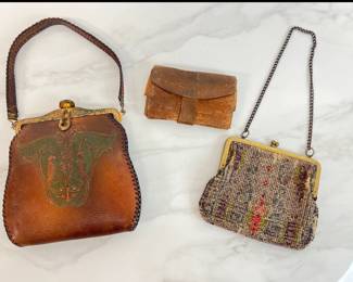 Lot 7948 Vintage 1920s Brown Leather PurseWallet Beaded Purse