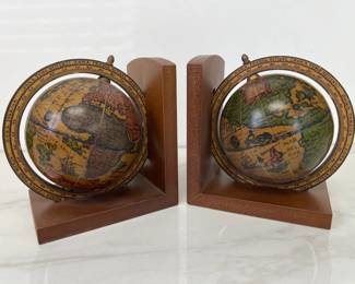 Lot 7980 Wooden Globe Bookends Made in Italy