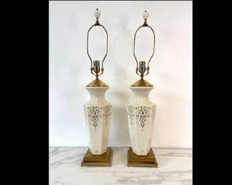 Lot 8125 Lenox Renaissance Lace Collection Lamps