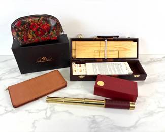 Lot 8127 Hartmann Travel Wallet Telescope Patricia Nash Cosmetic Case Rummy