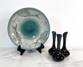 Lot 8074 Vintage Van Briggle Pottery Triple Bud Vase Studio Pottery Fish Plate
