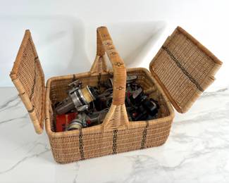 Lot 8073 Vintage Fishing Tackle Daiwa Reels Cuttyhunk Irish Linen Line Lures Sinkers in Wicker Basket