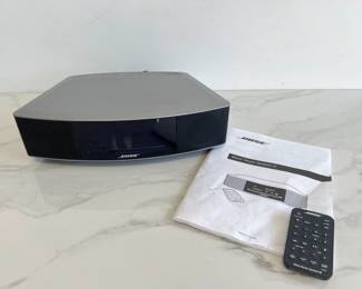 Lot 8137 Bose Wave Music System IV