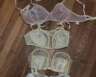 Vintage lingerie 