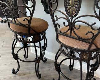 WROUGHT IRON BAR STOOLS
