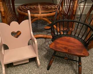 DOLL CHAIRS
