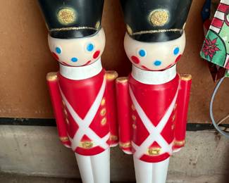Soldier blow molds
