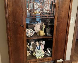 Depression era china cabinet
