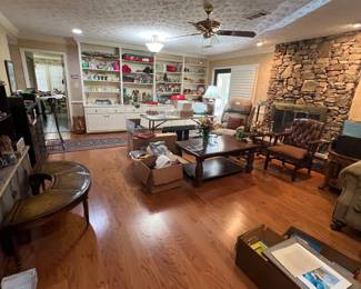Lift chair, tv stand, lots of decor