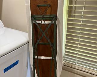 Vintage ironing board in excellent shape 
