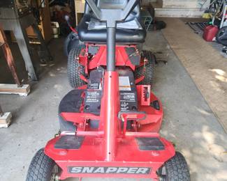 Snapper riding mower