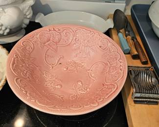Majolica Ceramic Bowl, Bordallo Pinheiro Ceramic Bowl