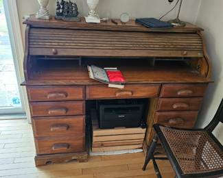 Roll-top Desk