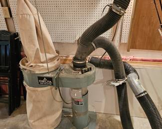 Delta Dust Collector