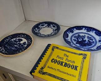 Cook Book, Blue & White Porcelain Plates, Blue Willow