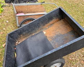 Towable Lawn/Garden Wagon