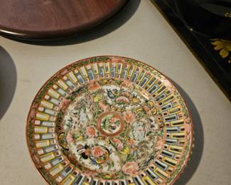 Chinese Plate, Rose Medallion, Chinese Porcelain