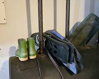 Diving Flipper, Boots