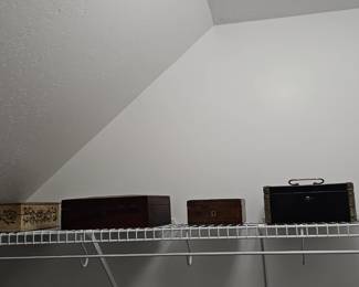 Small Wooden Boxes