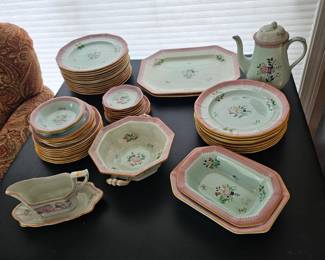 Vintage Calyx Ware Dinner set