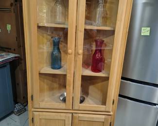 Nice corner shelf 