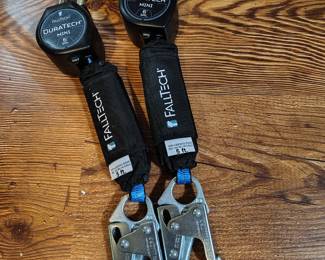 Climbing gear ( rock climbing)