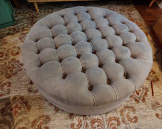 Nice ottoman