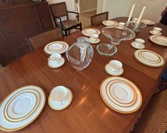 Rosewood dining table with two leaves
