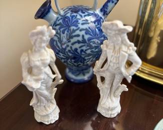 Decorative accessories