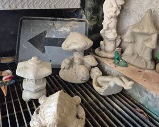 concrete yard decor, arrow sign