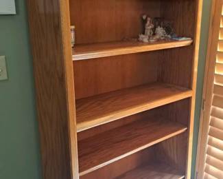 Bookshelf 40 need your own help to move and load 