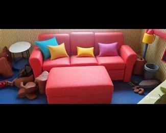 New Havertys Sofa and storage ottoman 80.00
