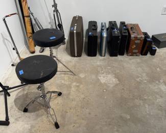 Musical cases and music accessories 