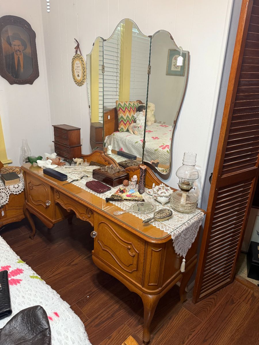 Beautiful Vanity