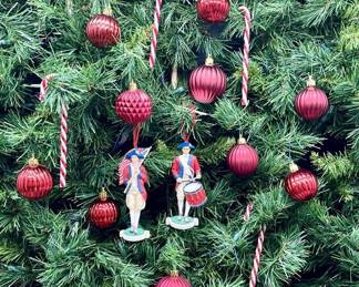 233 - Fife and Drum Red Ornament Set 16