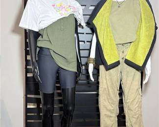 115 - Large, New High-End Clothes and Graphic Tee*