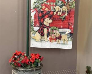 328 - Standard Size Flag- Puppies Delivering Presents