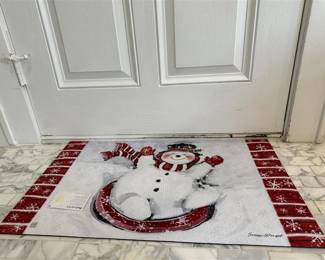 295 - NEW Decorative Snowman Doormat