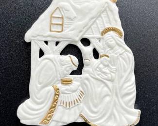 270 - Wedgwood White and Gold Nativity Ornament