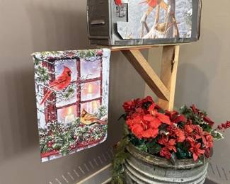 146 - Cardinal Mailbox Cover and Small Flag