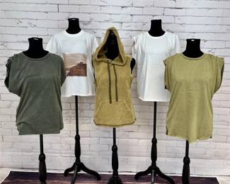 175 - Small High End Venor Brand New Clothes *