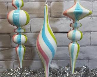 133 - NEW Robert Stanley Glass Ornaments- LOT OF 3