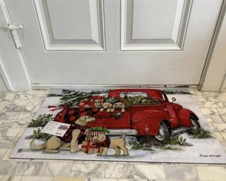 264 - NEW Decorative Holiday Puppies Doormat